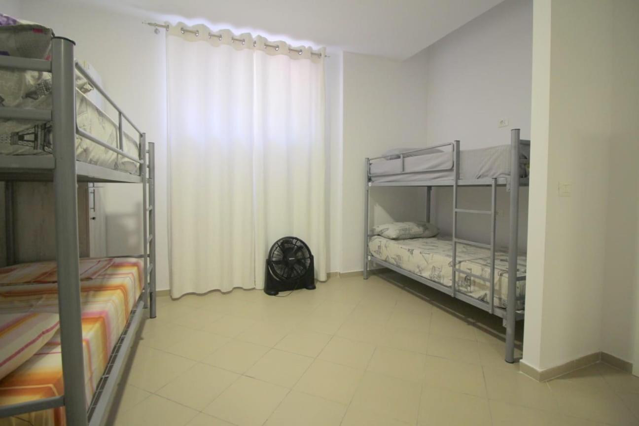 Hostel K13 Sarandë Esterno foto