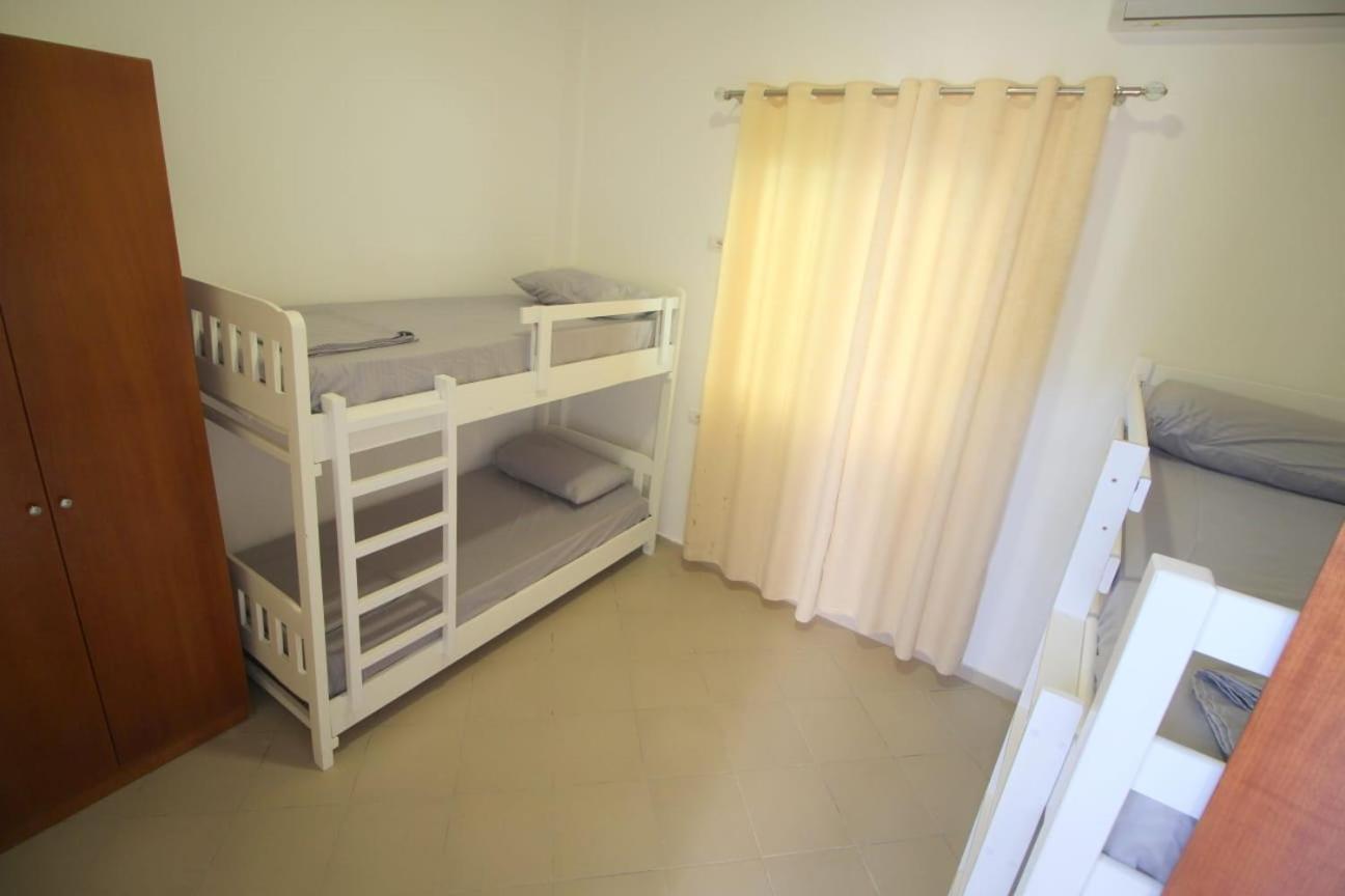 Hostel K13 Sarandë Esterno foto